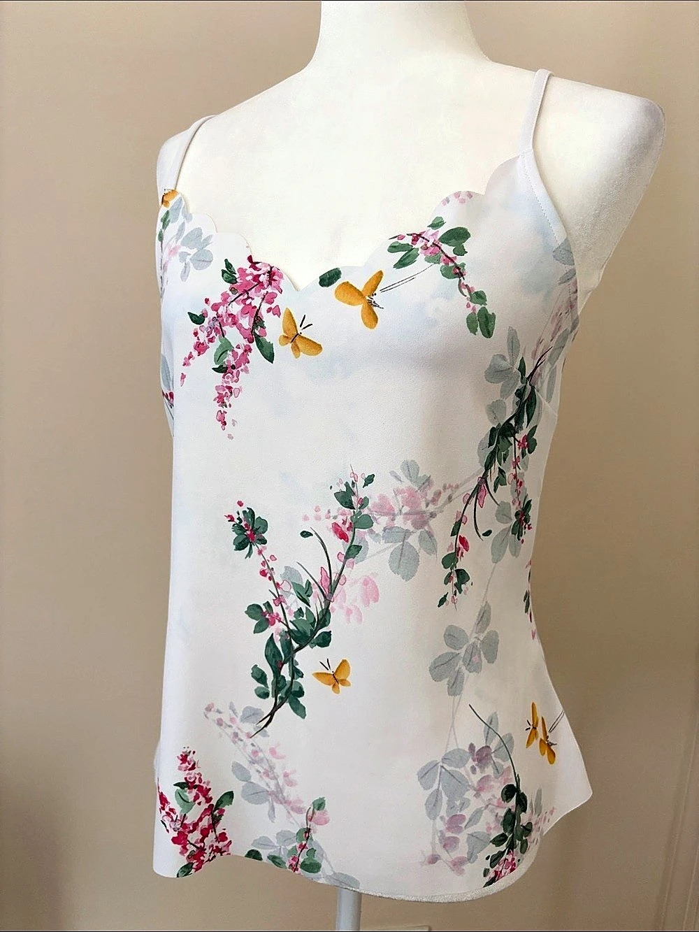 Ted Baker Floral Camisole in White & Pink Size Small Like New
